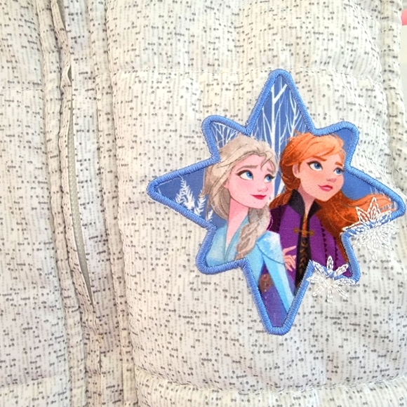 DISNEY FROZENII Child Puffer Vest With Hood 3T - Picture 2 of 6